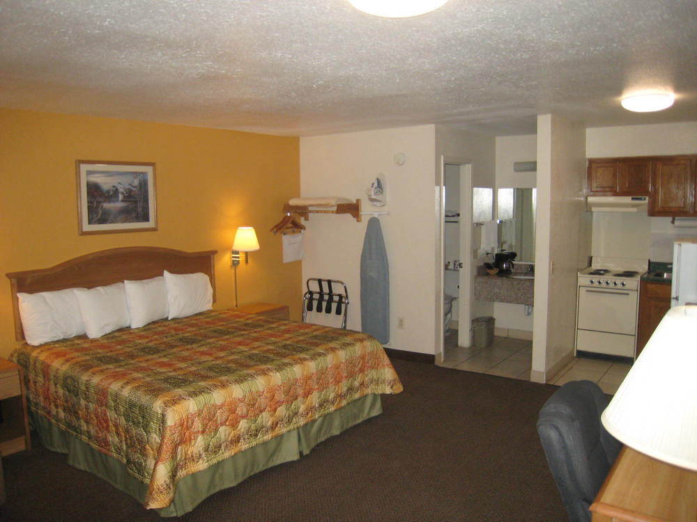 Executive Inn Pearsall Szoba fotó