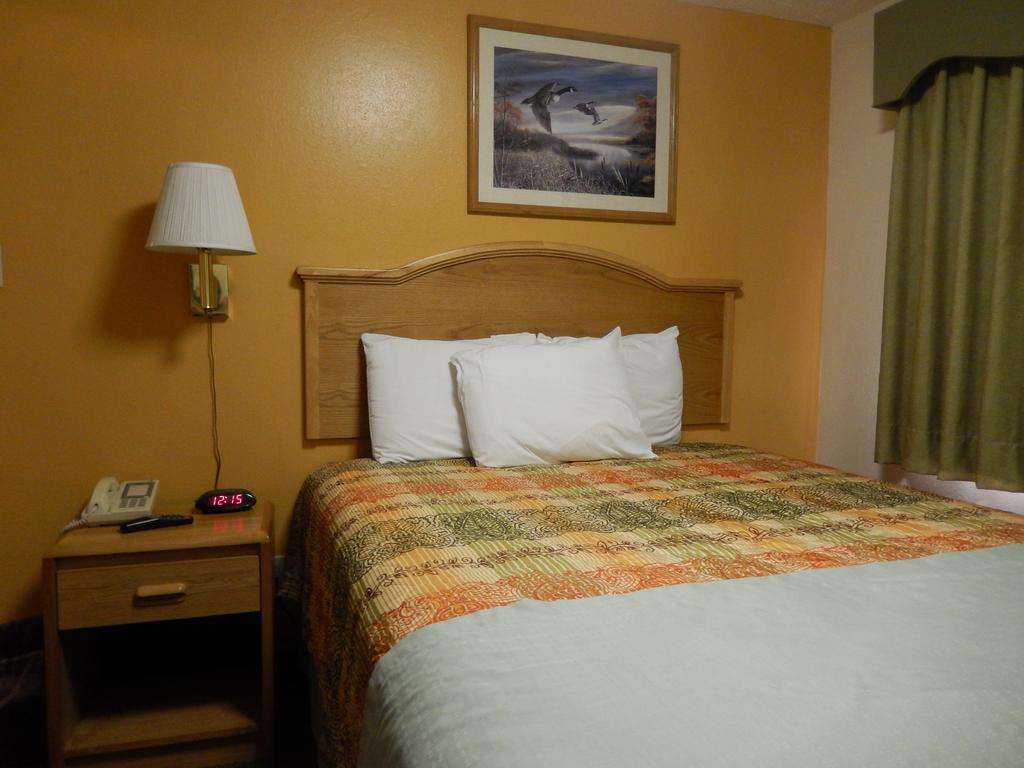 Executive Inn Pearsall Kültér fotó